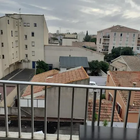 Apartamento T1 Hyper Centre De *